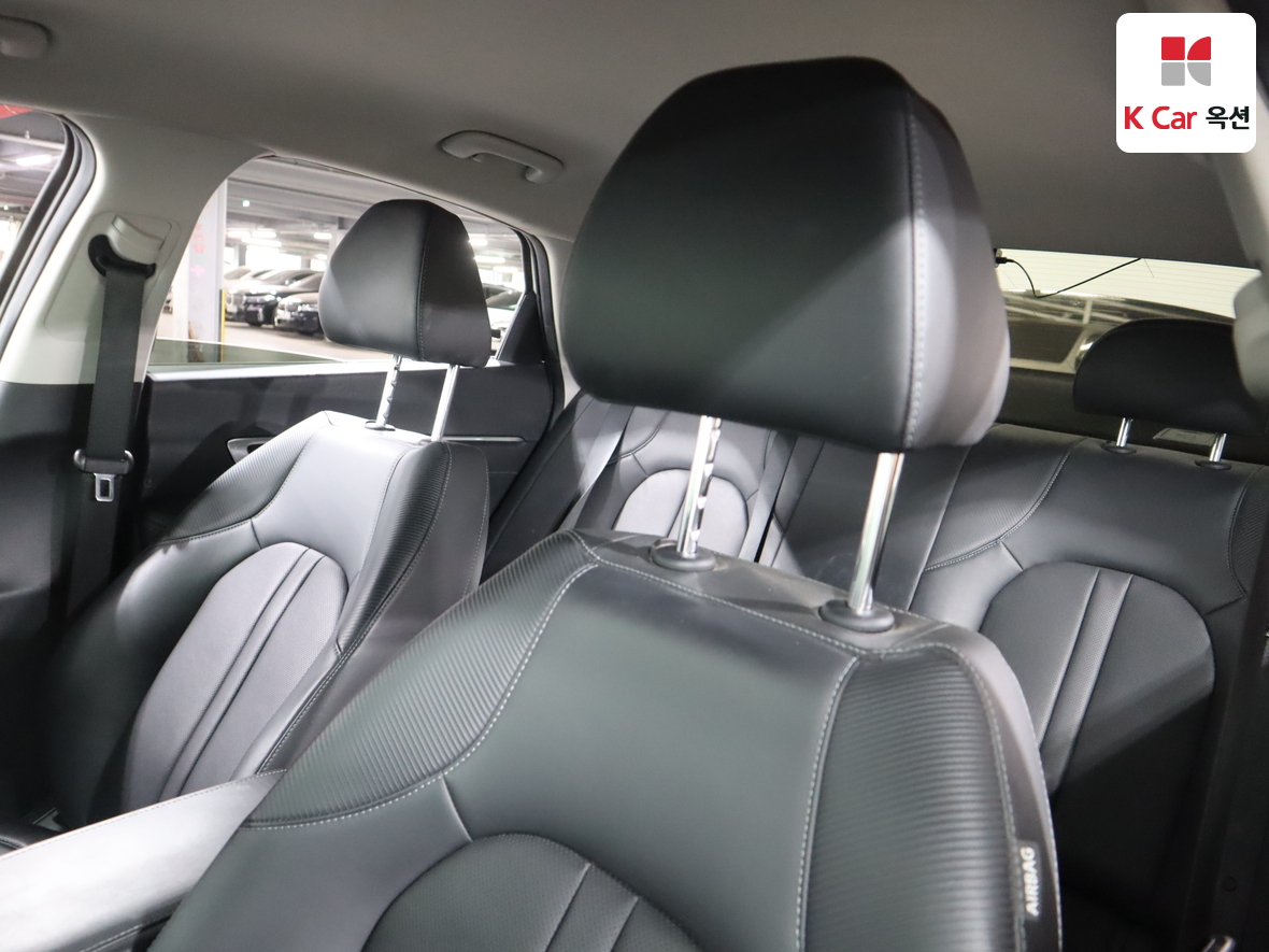 Hyundai Sonata 2023 - Image 19