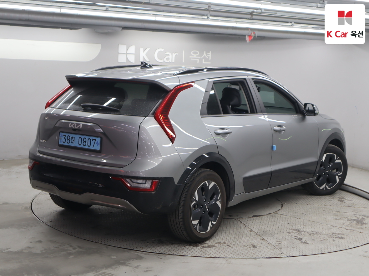 كيا نيرو 2024 - صورة 2