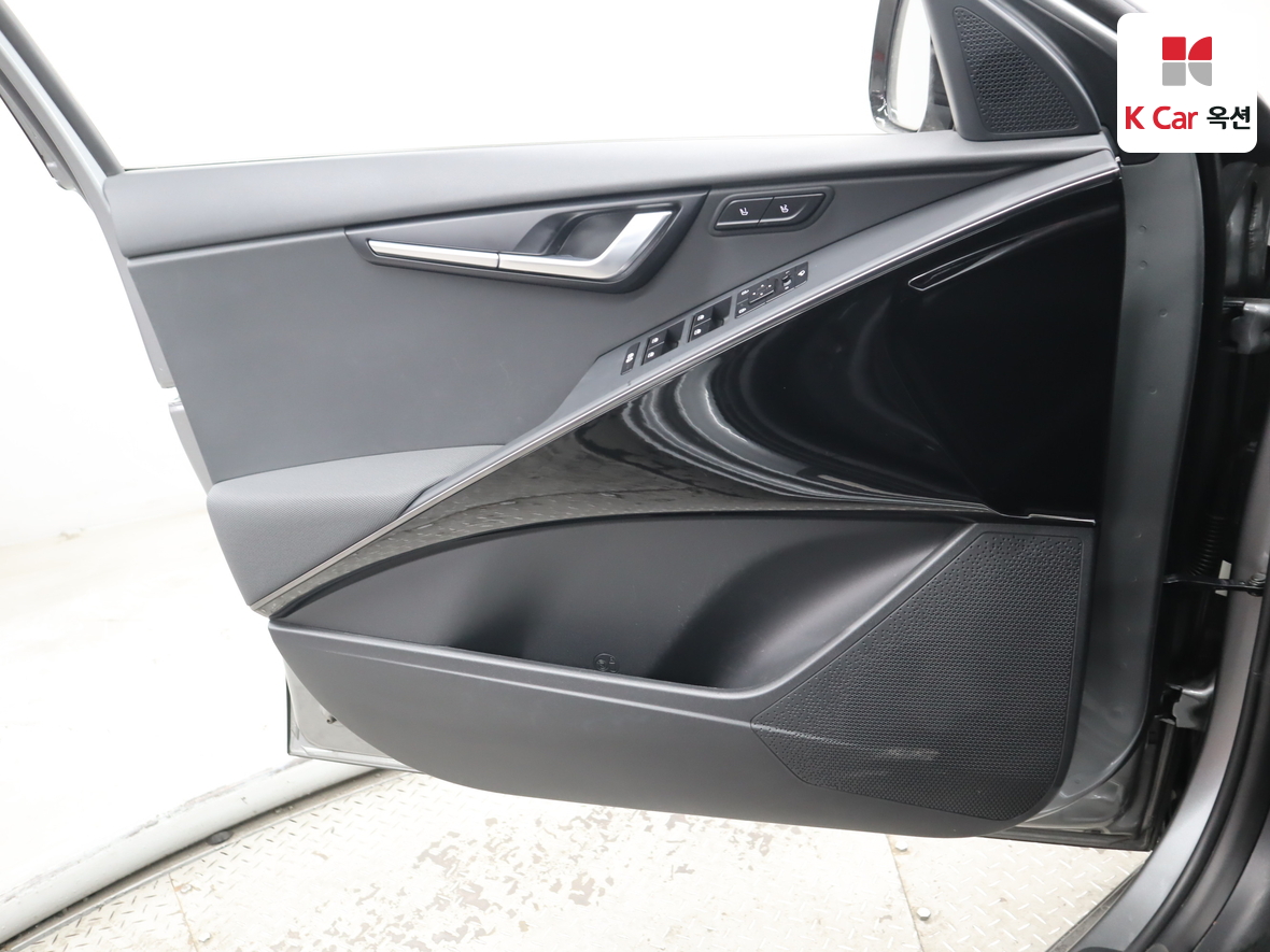 كيا نيرو 2024 - صورة 8