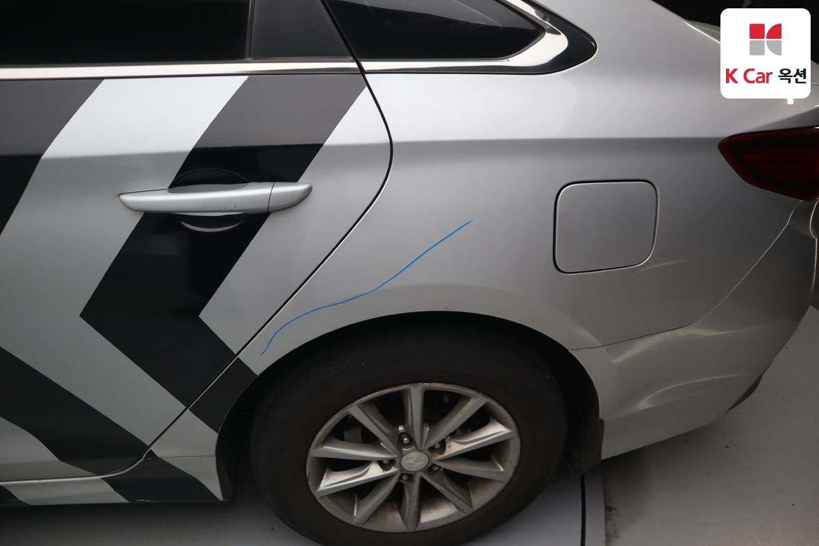 Hyundai Sonata 2019 - Image 42