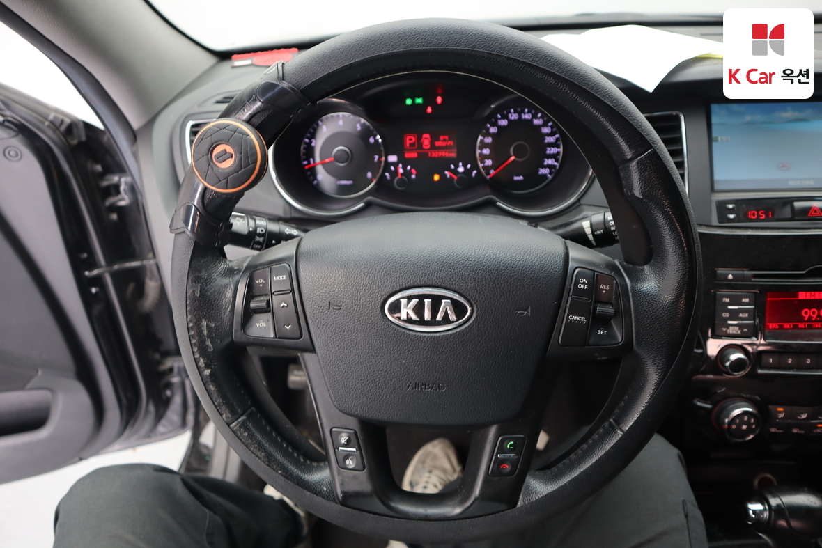 Kia K7 - 10