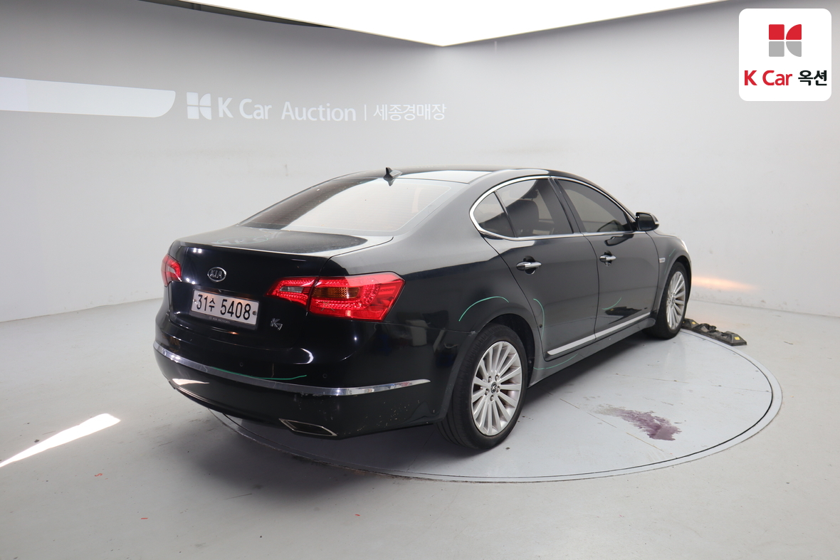 Kia K7 - 2