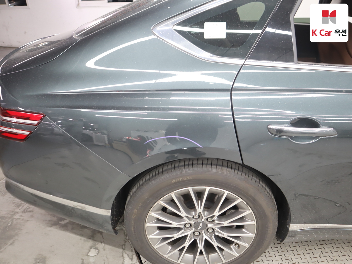 Genesis G80 2021 - Image 40