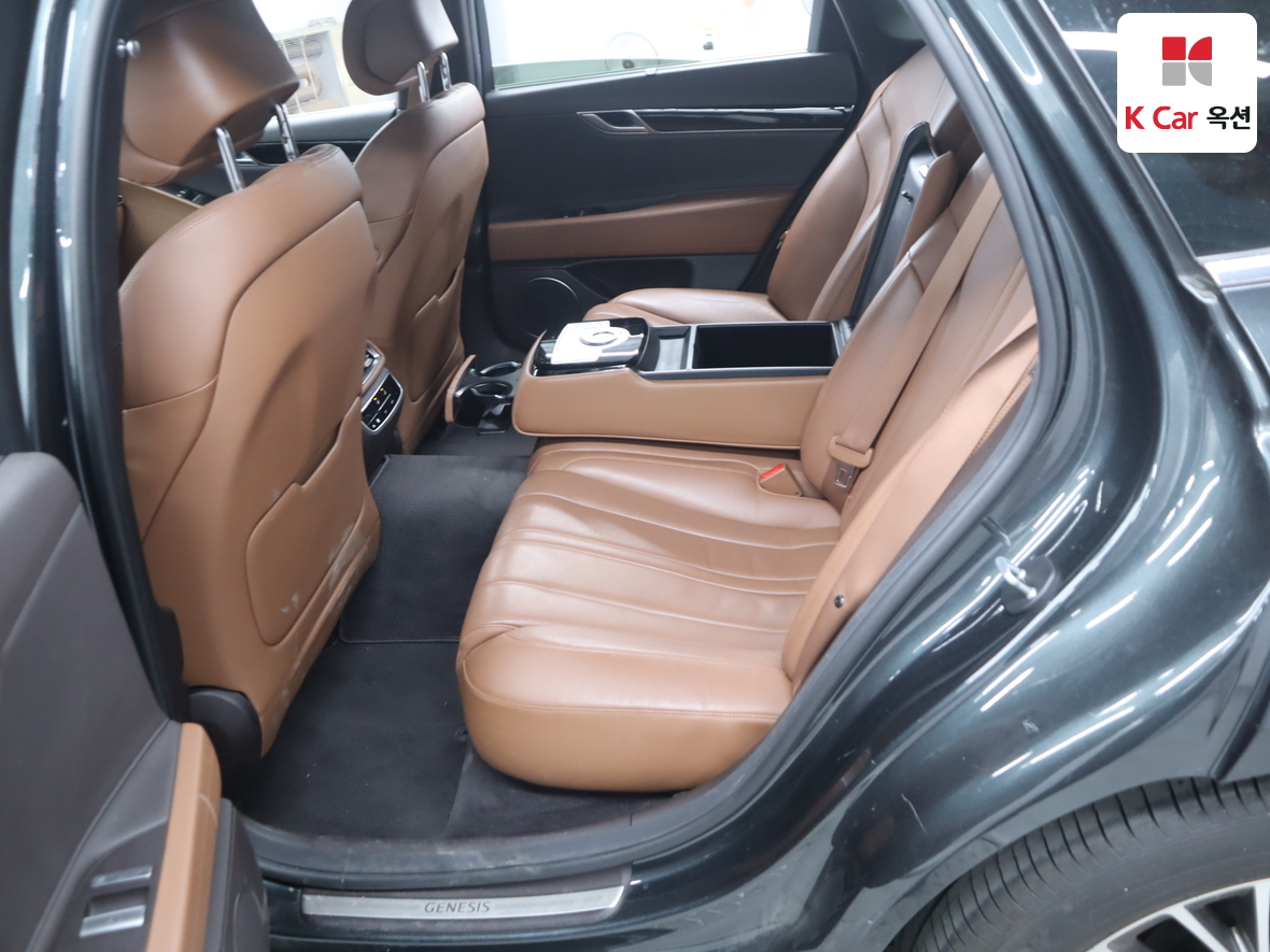 Genesis G80 2021 - Image 23