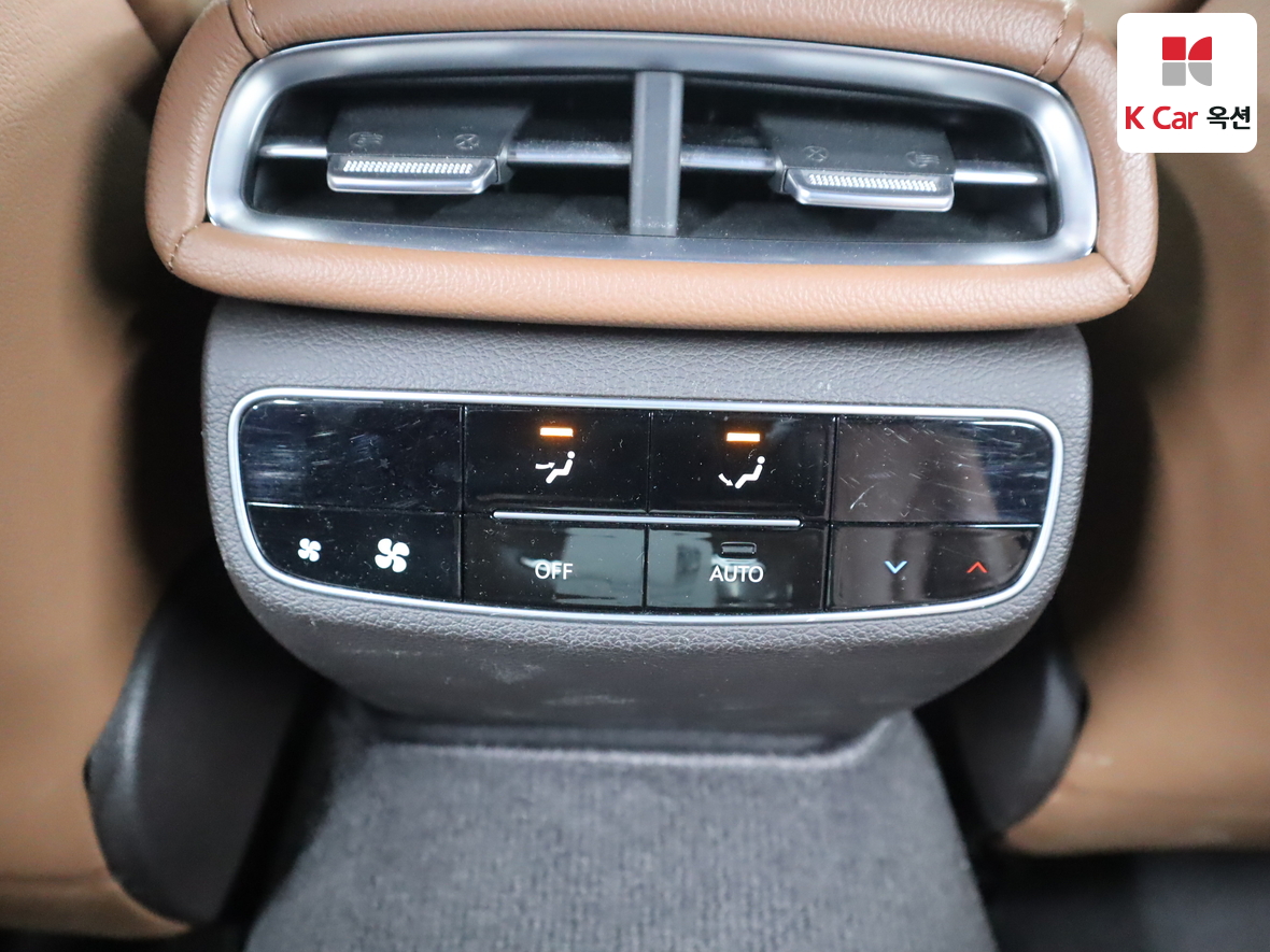 Genesis G80 2021 - Image 25