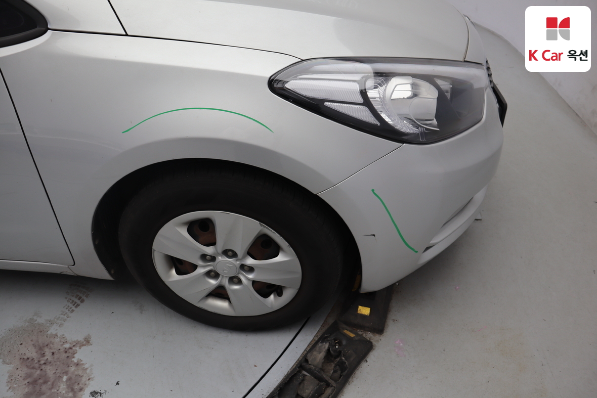 Kia K3 2015 - Image 47