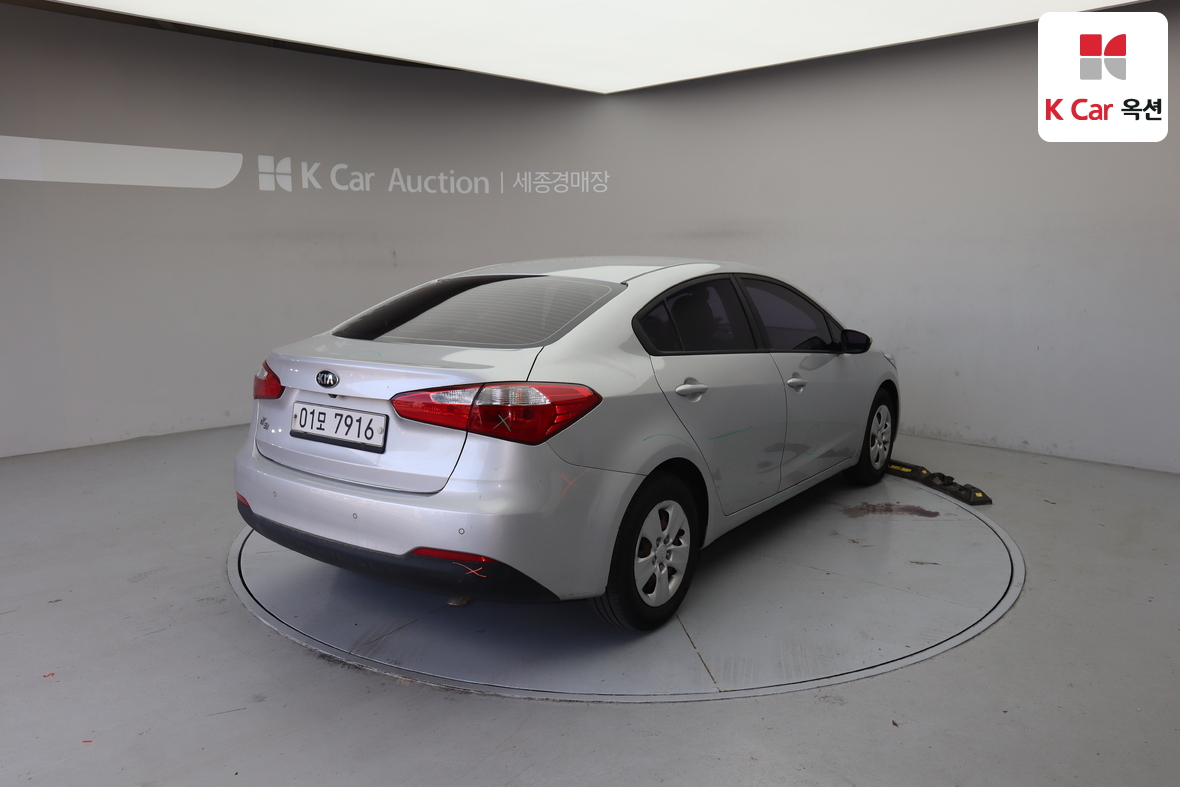 Kia K3 2015 - Image 2