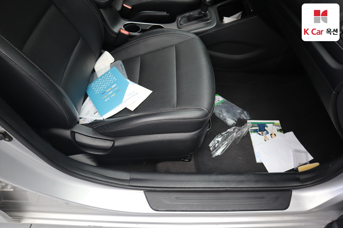 Kia K3 2015 - Image 27