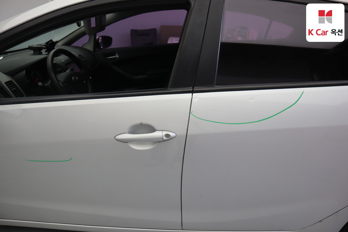 Kia K3 2015 - Image 35