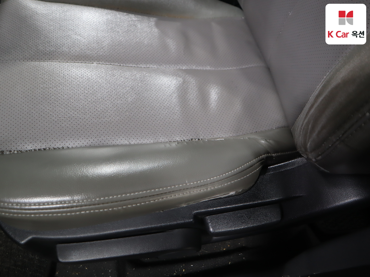 Hyundai Elantra 2008 - Image 19