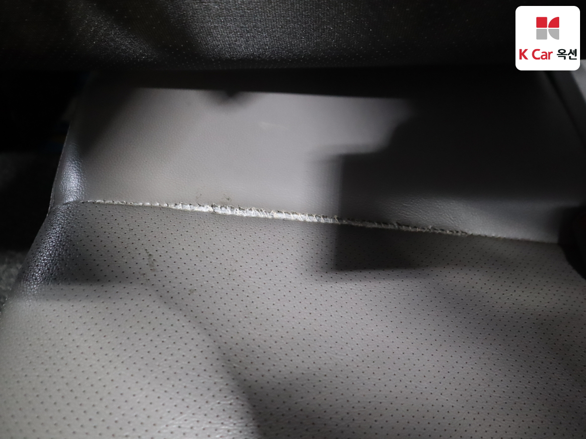 Hyundai Elantra 2008 - Image 25