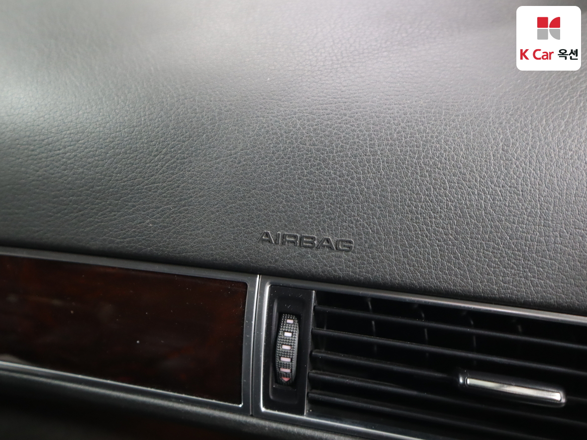 Audi A6 - 32