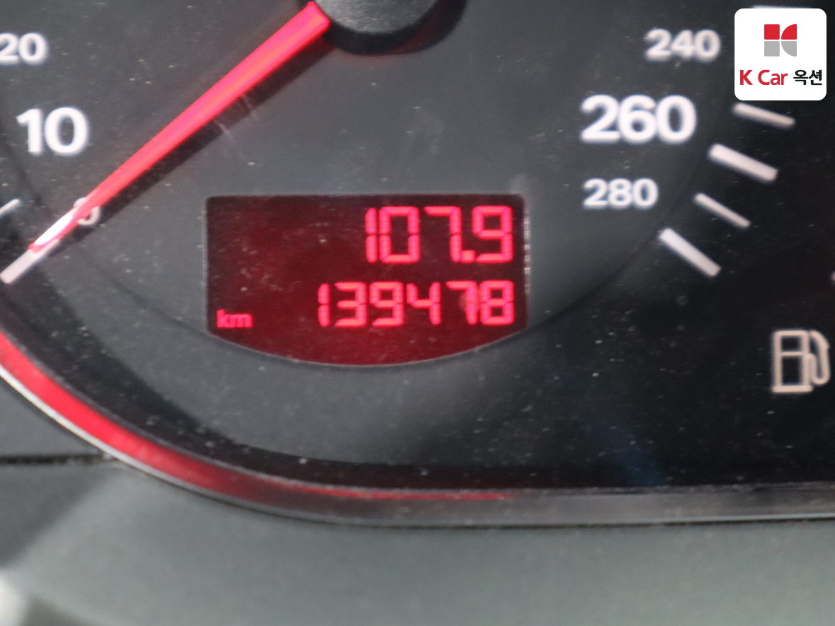Audi A6 - 4