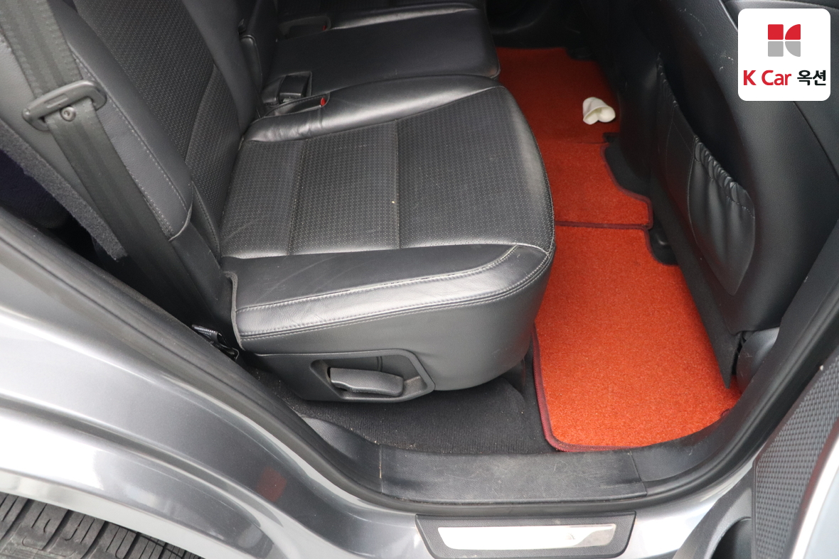 Hyundai Santa Fe - 26
