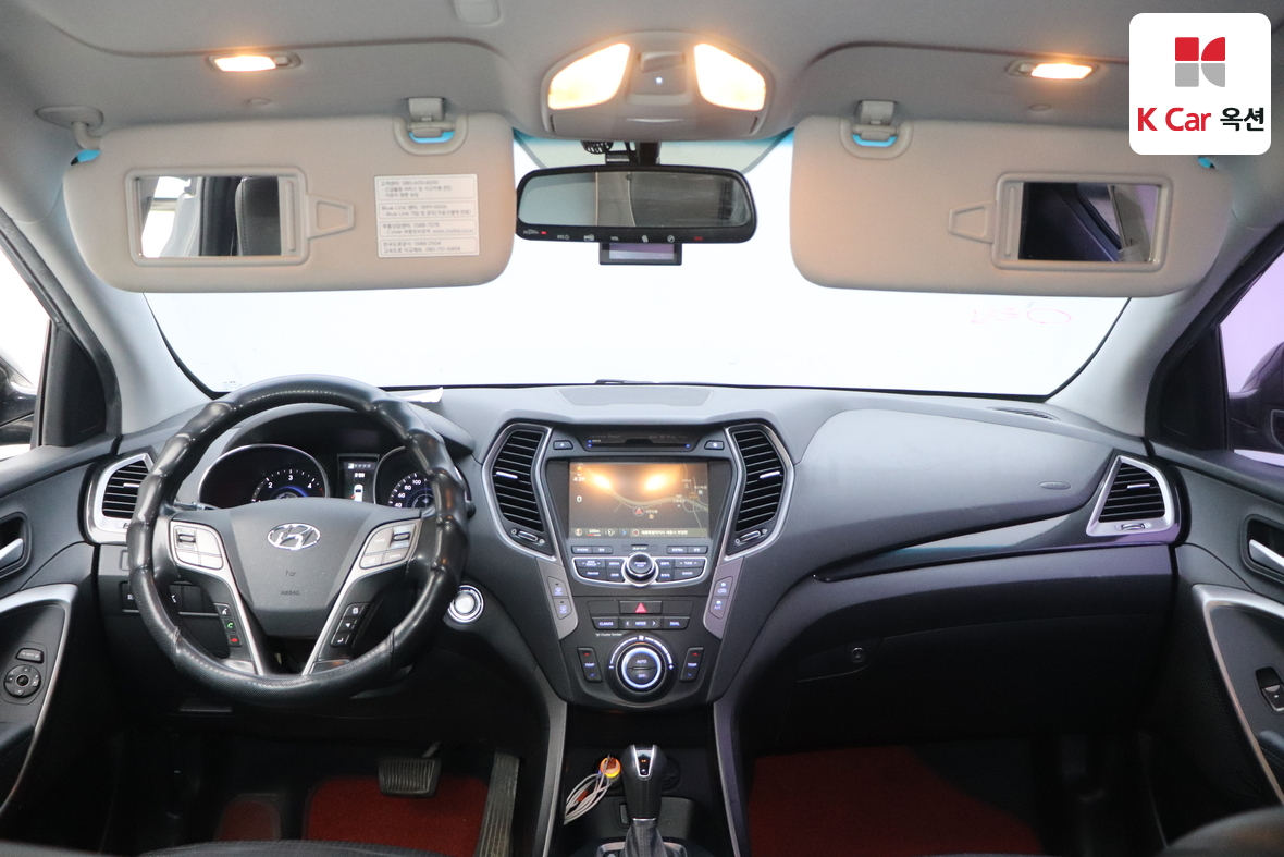 Hyundai Santa Fe - 3