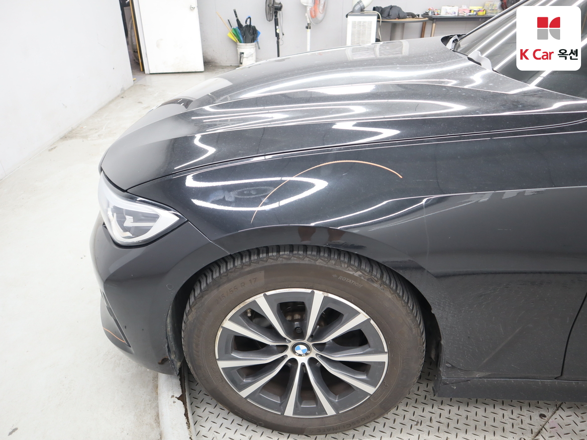 BMW 3 Series - 38