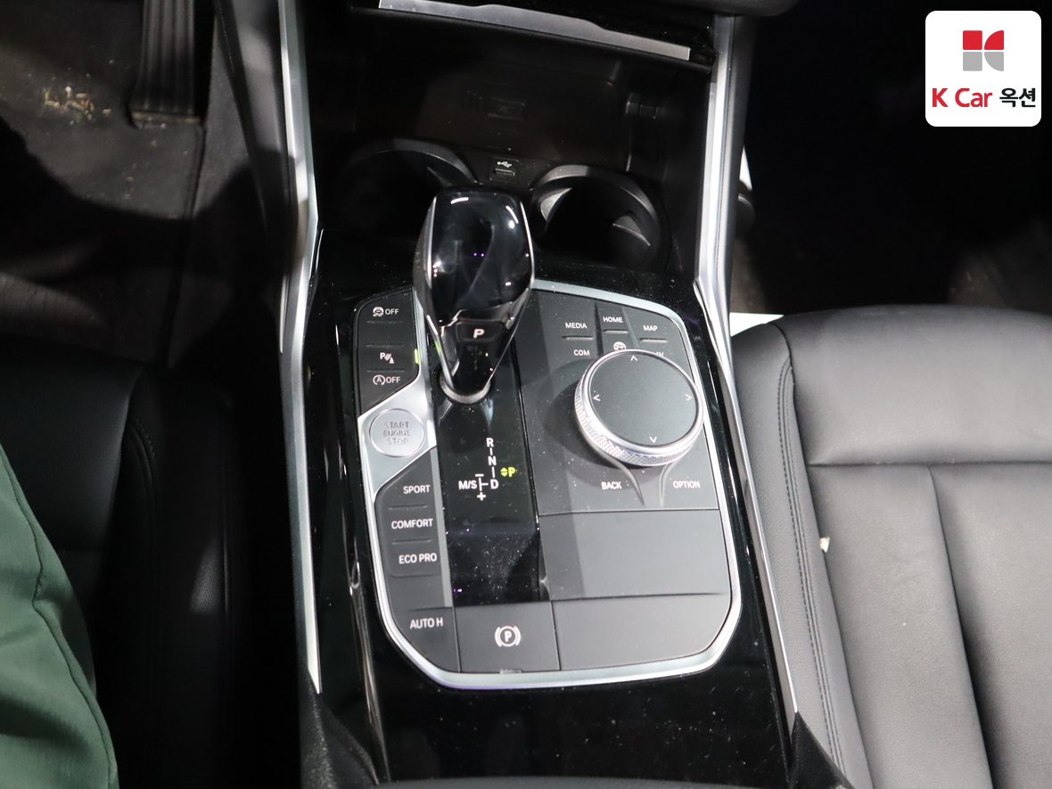 BMW 3 Series - 16