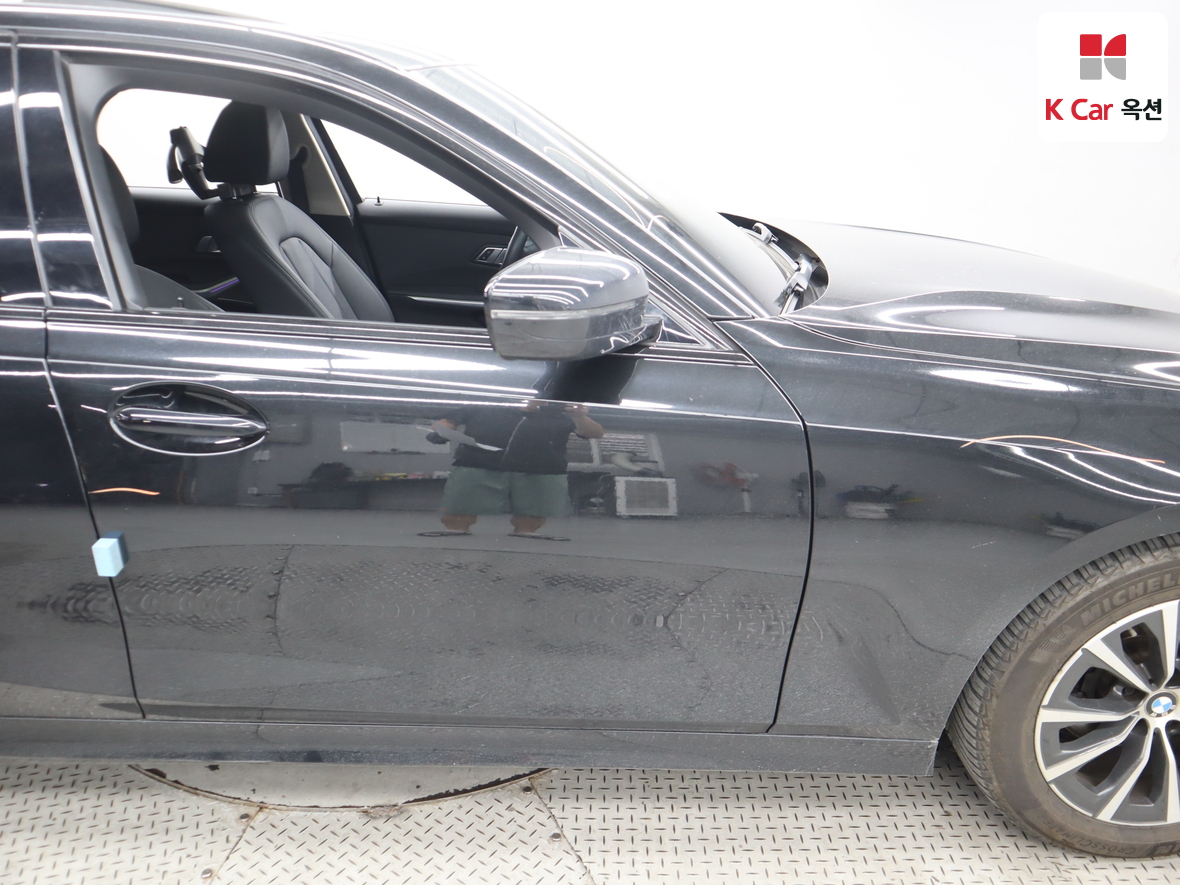 BMW 3 Series - 42