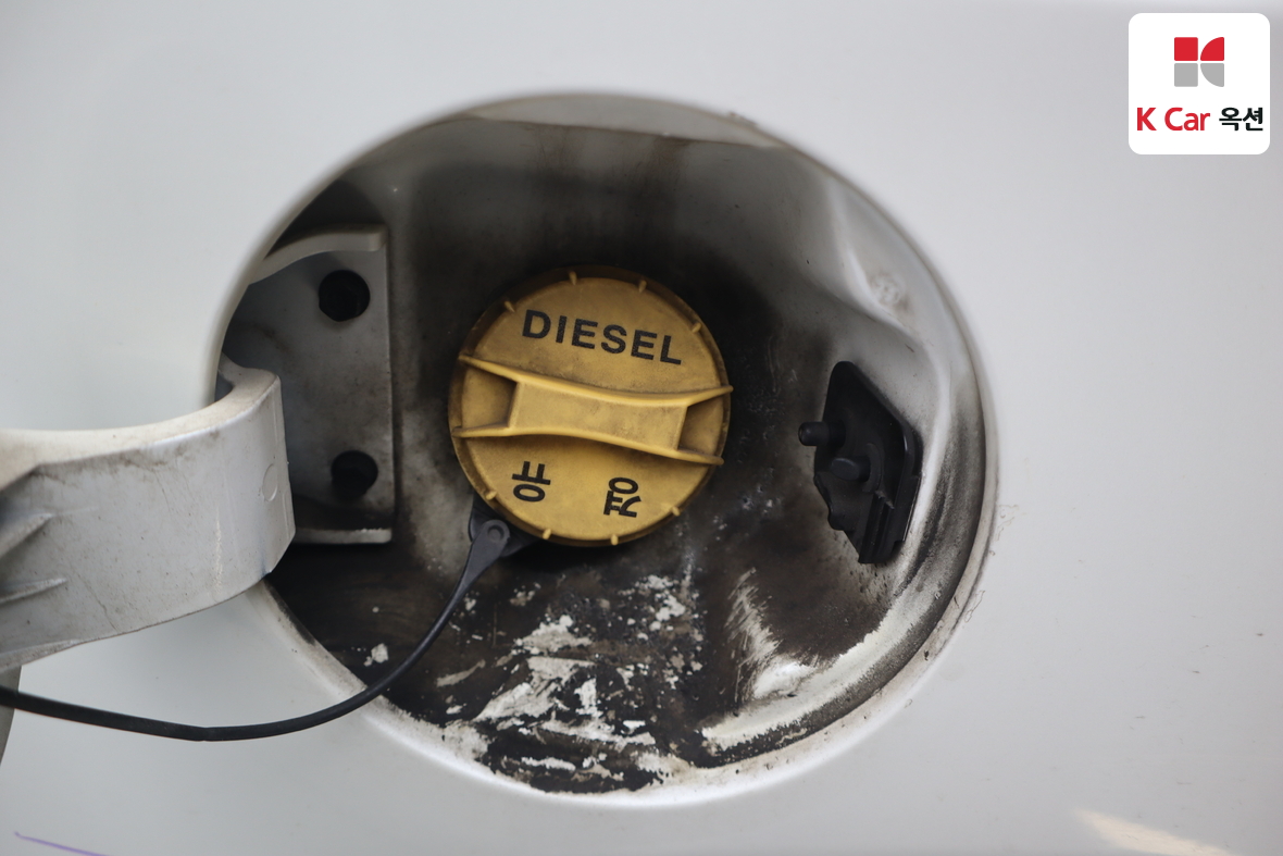 Kia New Carnival 2015 - Image 30