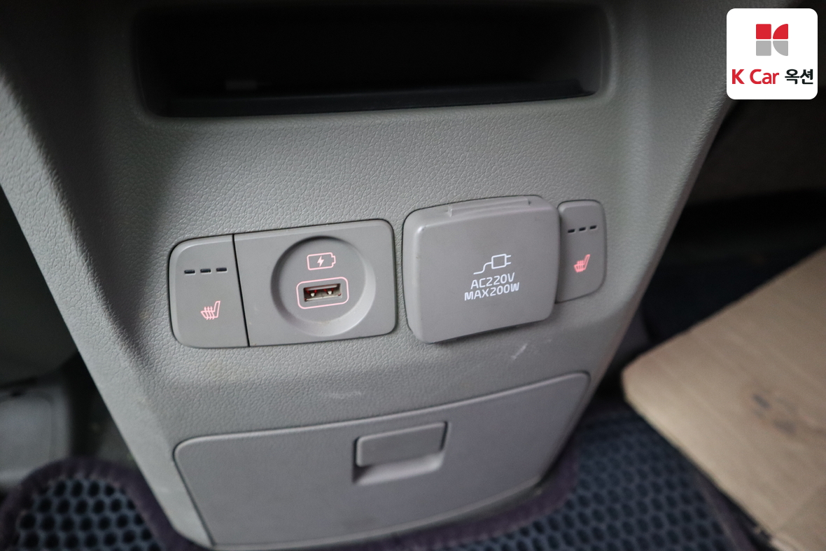 Kia New Carnival 2015 - Image 26