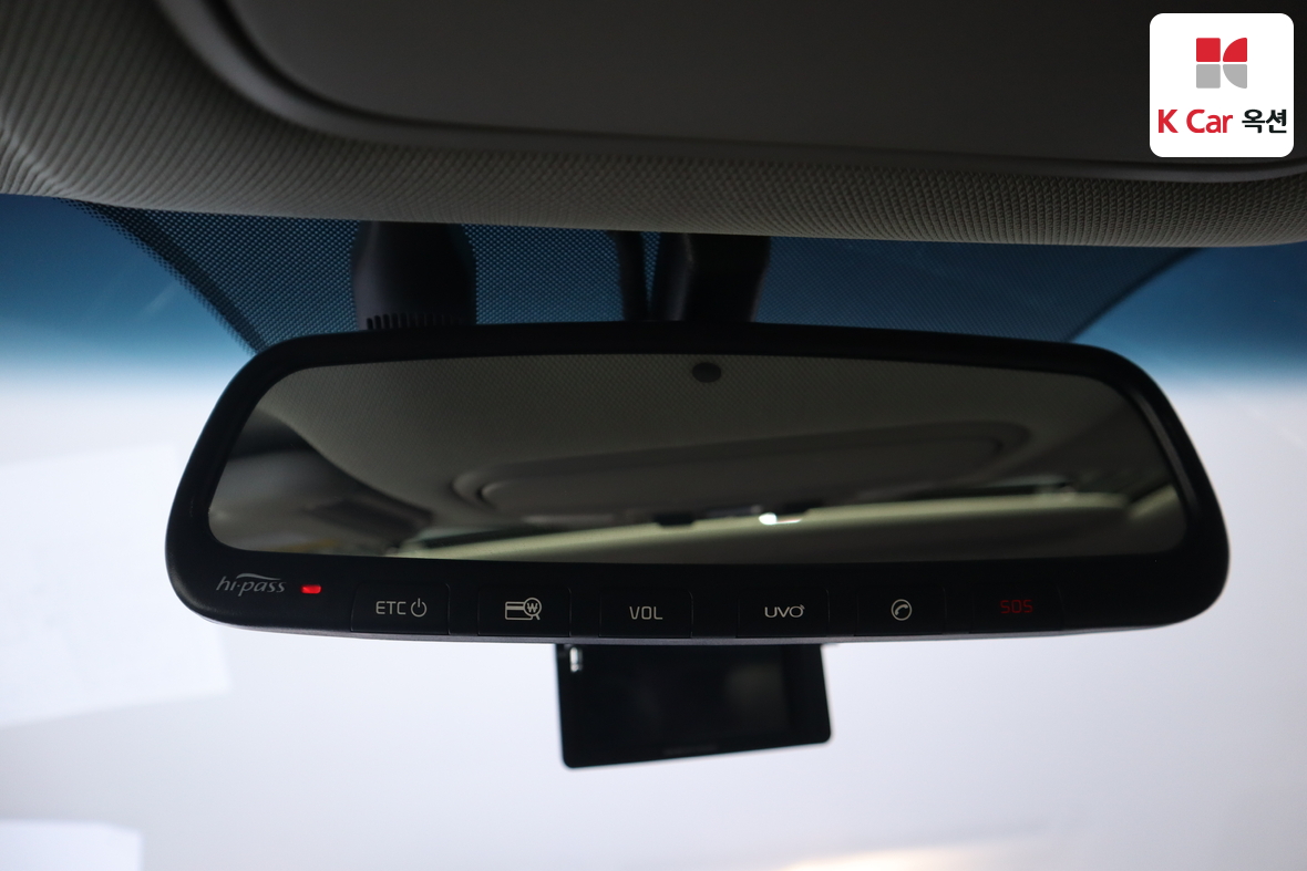 Kia New Carnival 2015 - Image 12