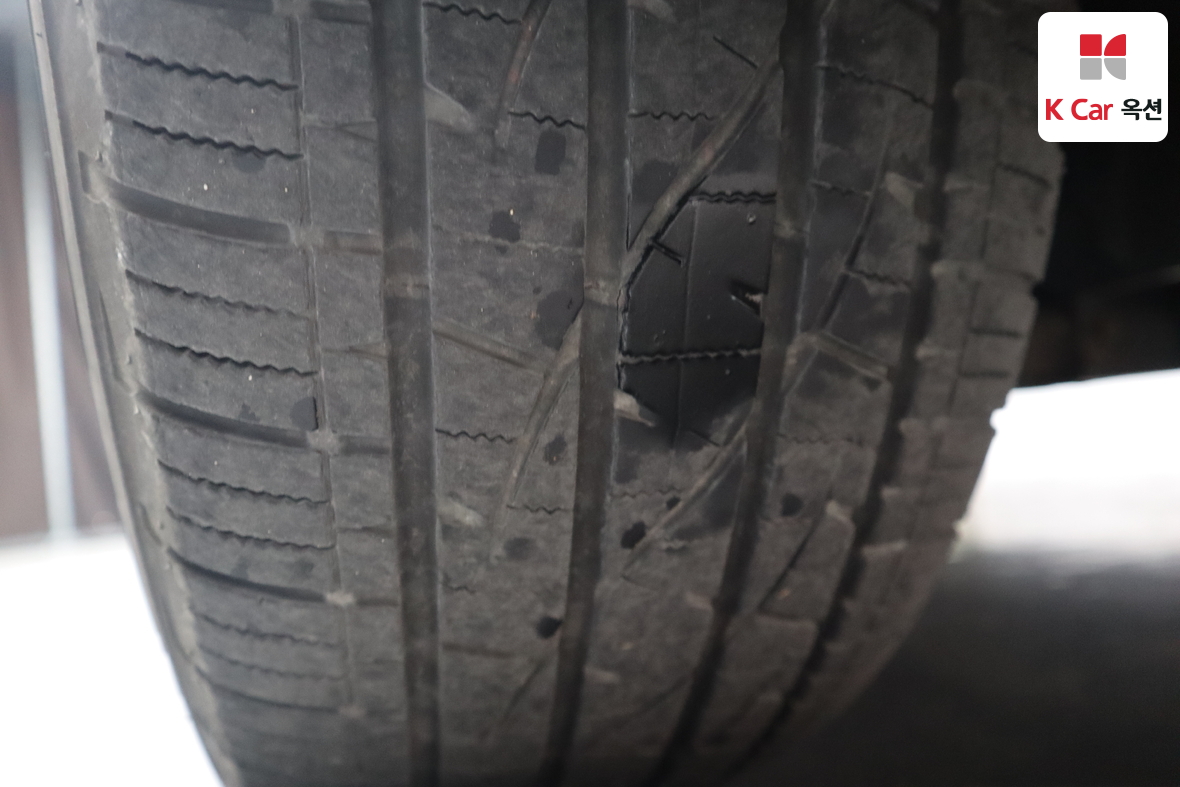 Kia New Carnival 2015 - Image 37