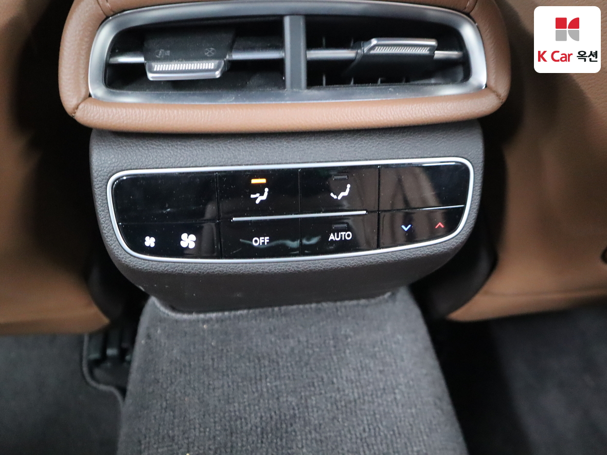 جينيسيس G80 2022 - صورة 25