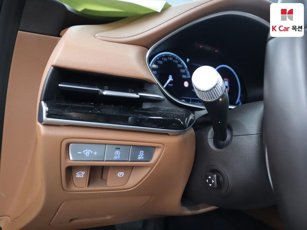 جينيسيس G80 2022 - صورة 9