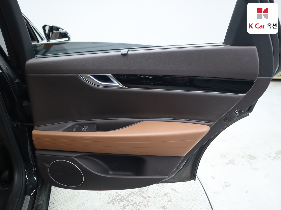 جينيسيس G80 2022 - صورة 29