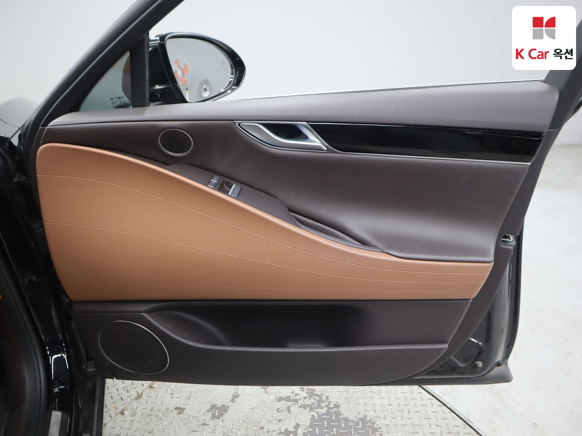 جينيسيس G80 2022 - صورة 31