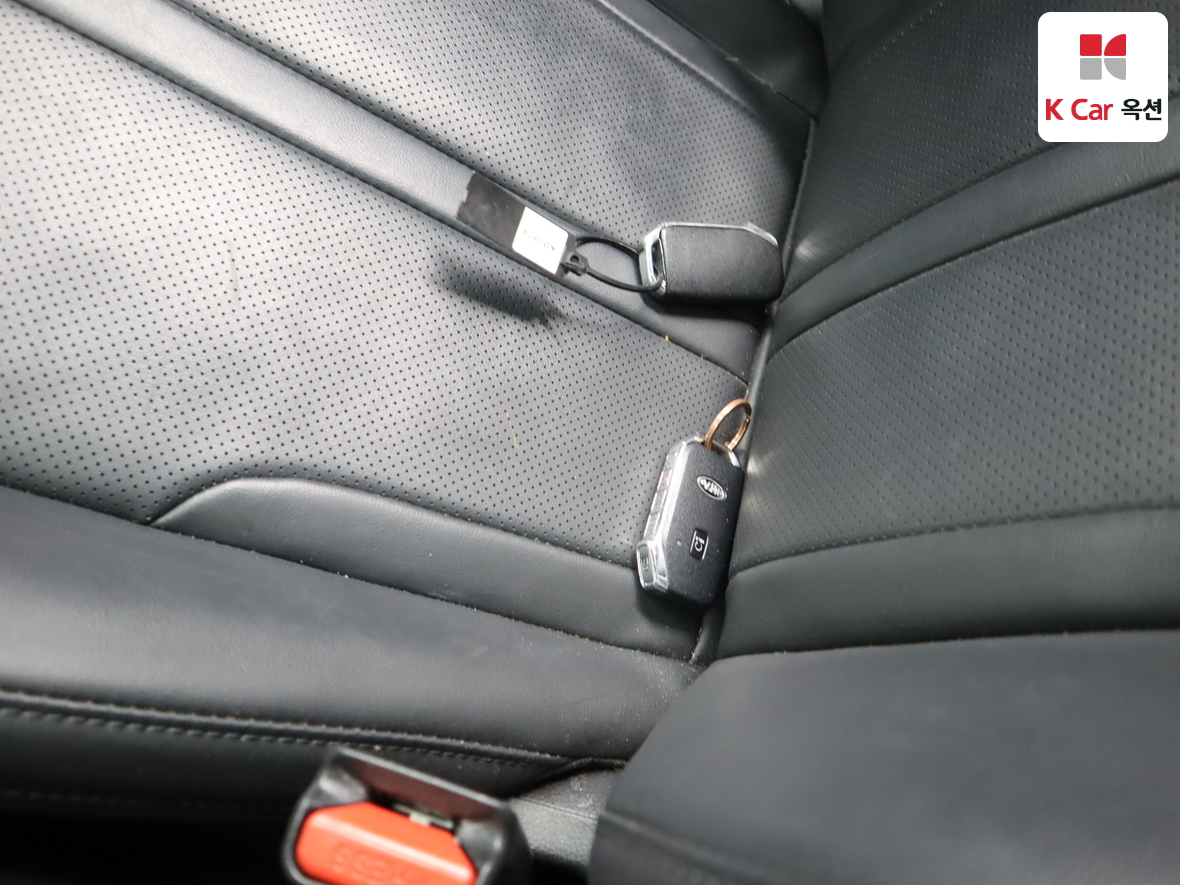 كيا K5 2021 - صورة 17