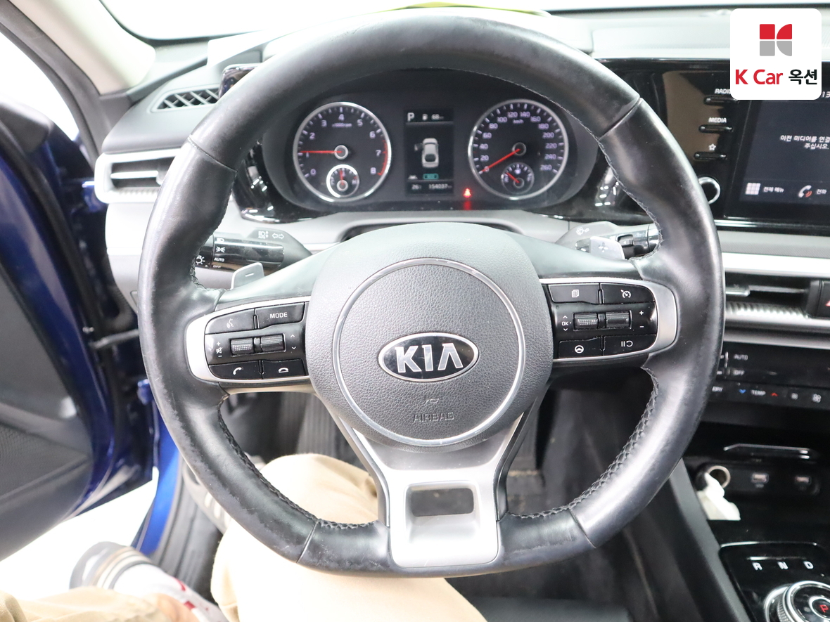 كيا K5 2021 - صورة 10