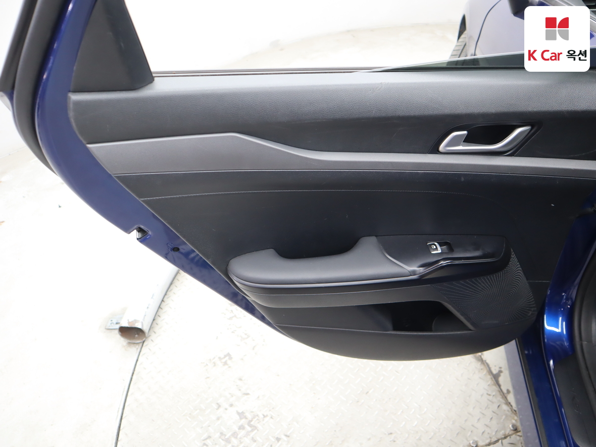 كيا K5 2021 - صورة 21