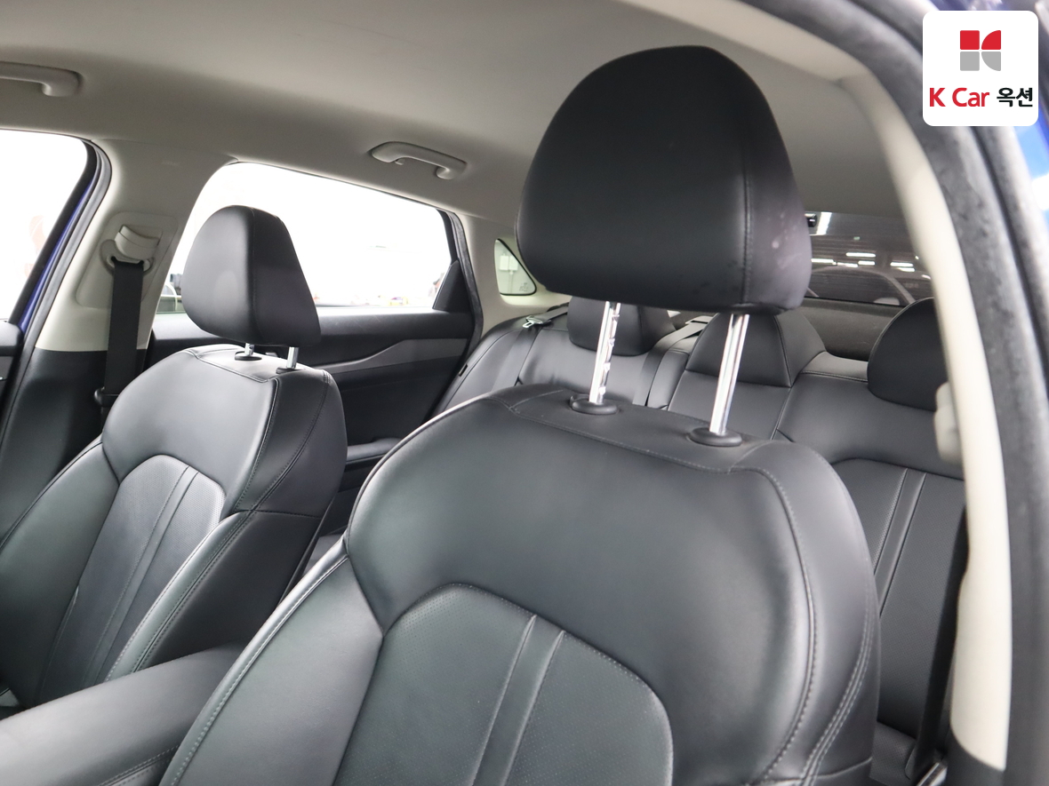 كيا K5 2021 - صورة 19