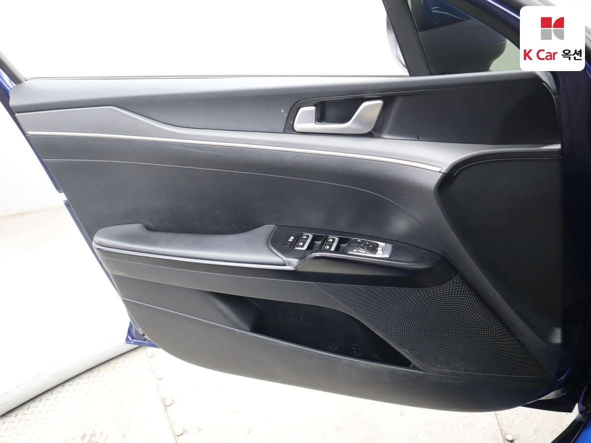 كيا K5 2021 - صورة 8