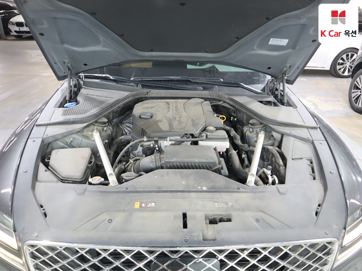 Genesis G80 2022 - Image 34