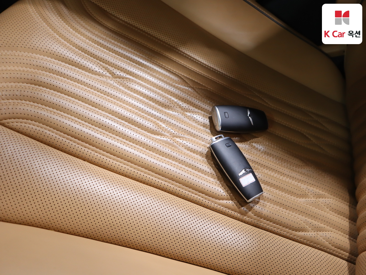 Genesis G80 2022 - Image 17