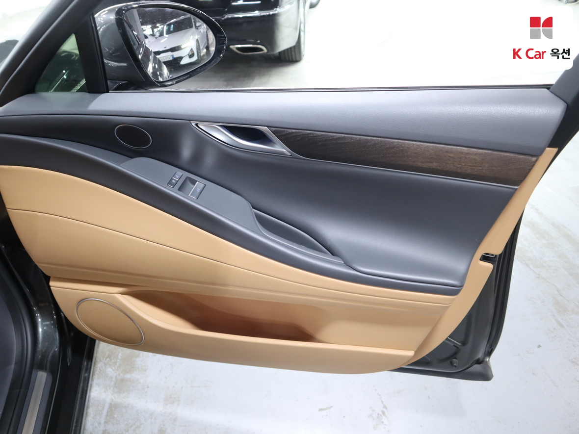 Genesis G80 2022 - Image 30