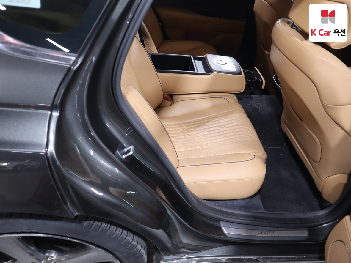 Genesis G80 2022 - Image 29