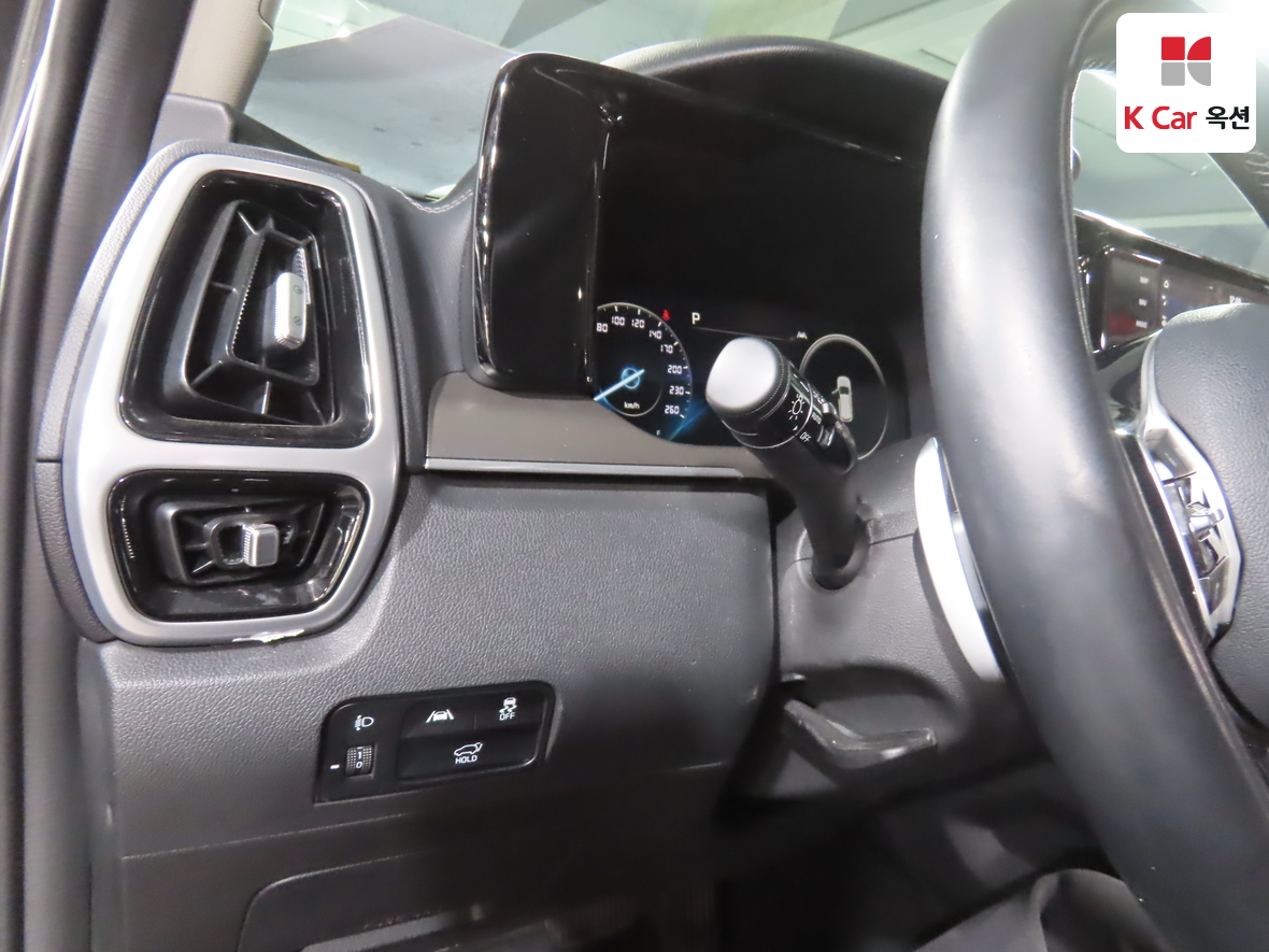 Kia Sorento 2023 - Image 9