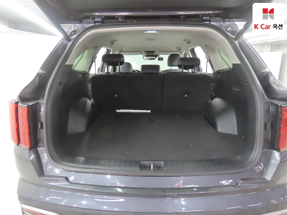Kia Sorento 2023 - Image 25