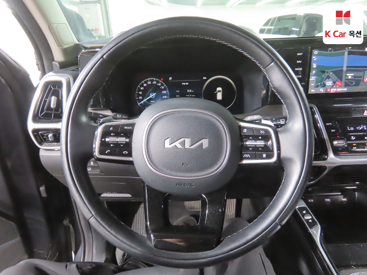 Kia Sorento 2023 - Image 10