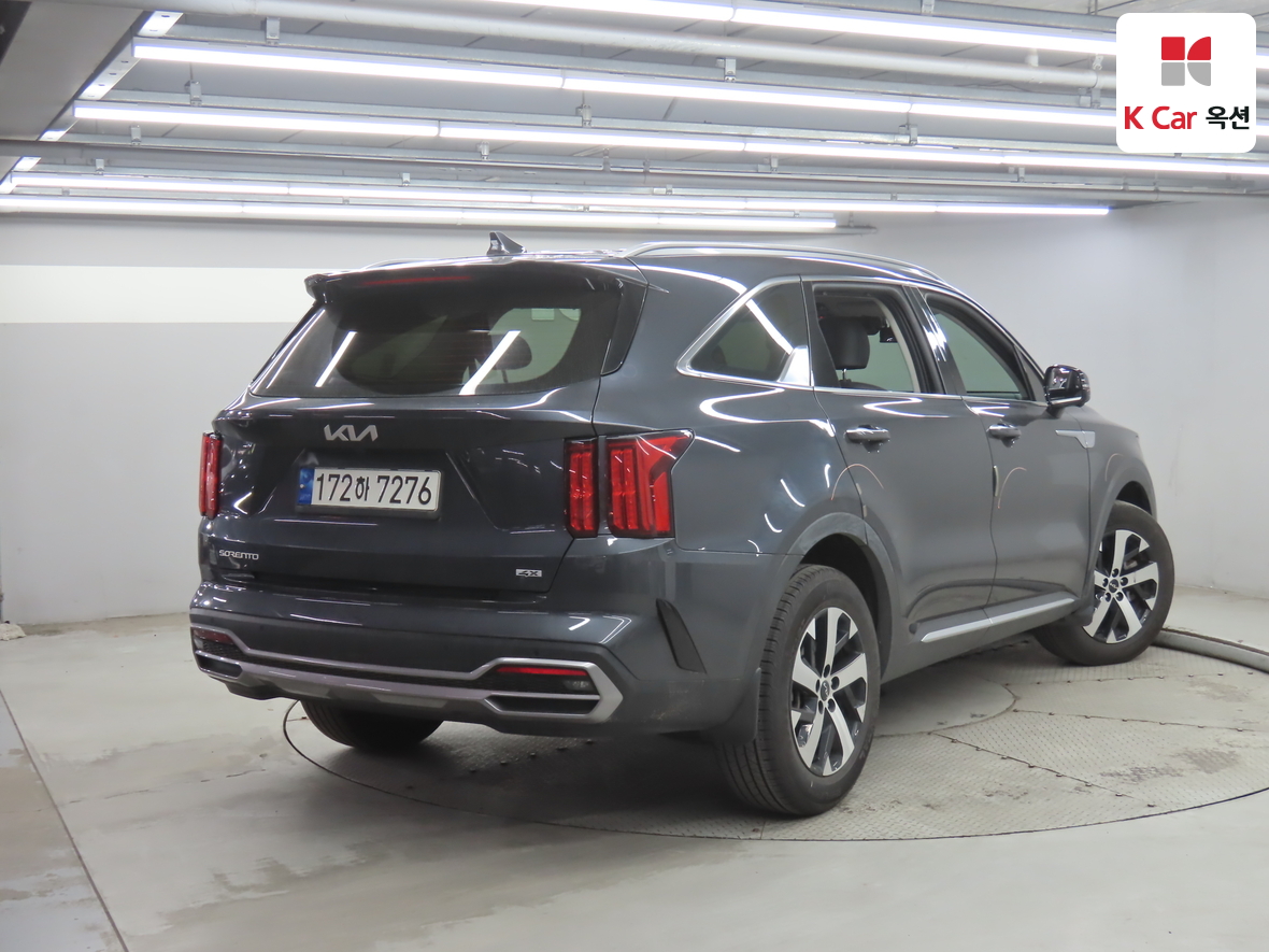 Kia Sorento 2023 - Image 2