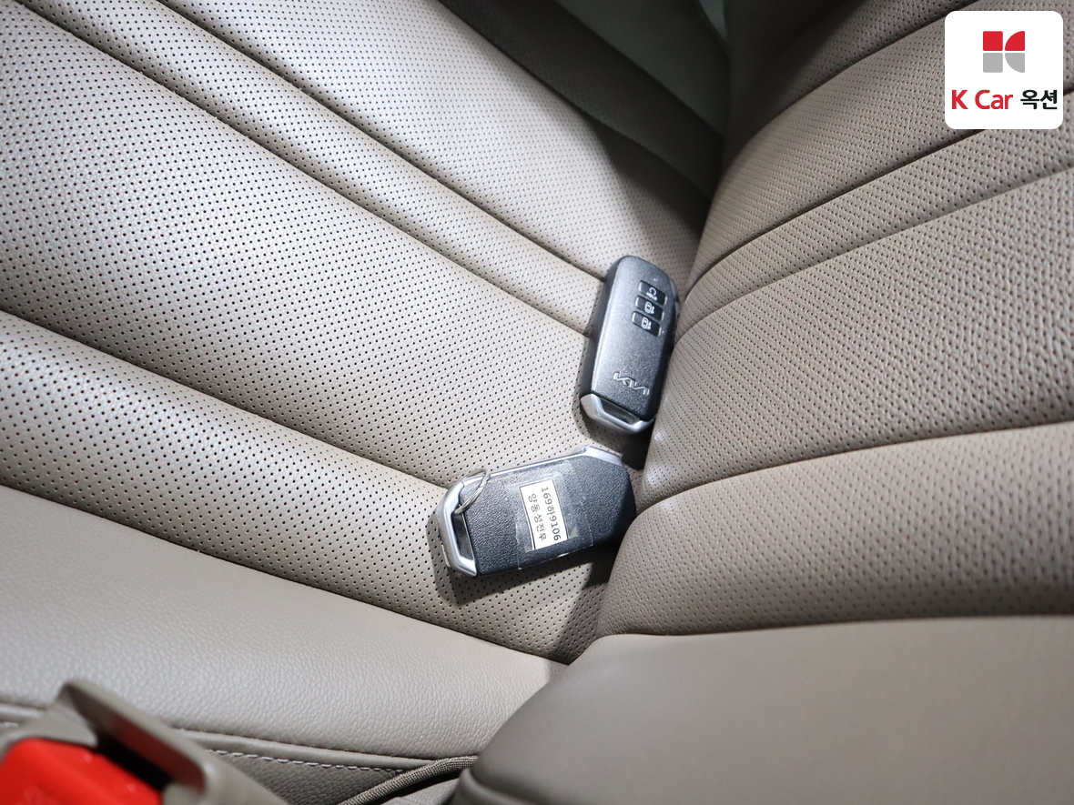 Kia K8 2023 - Image 17
