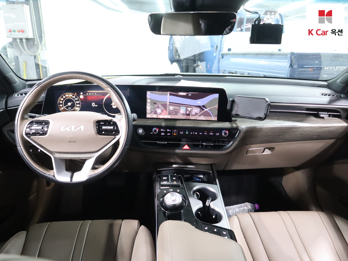 Kia K8 2023 - Image 3