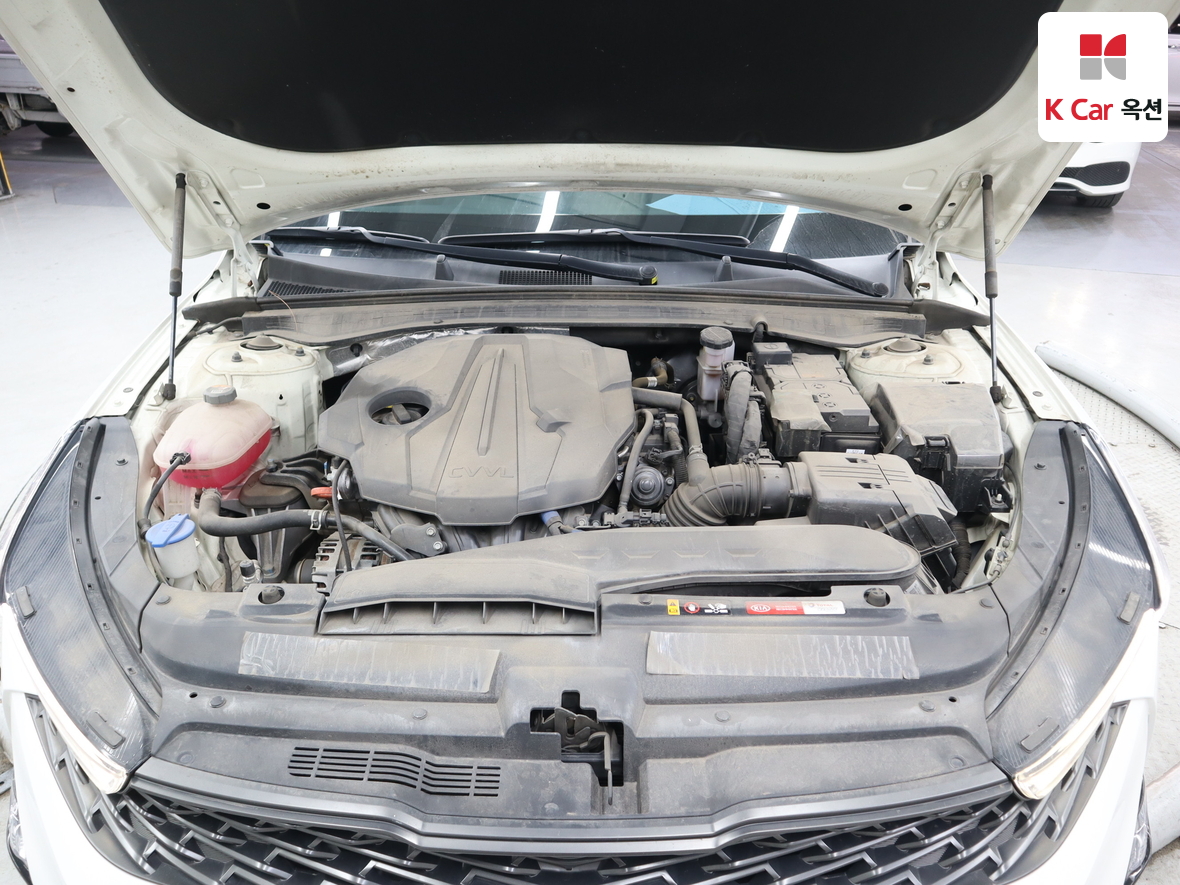 Kia K5 - 32