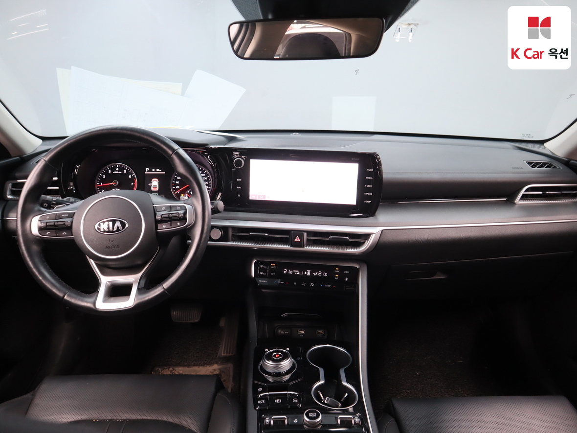 Kia K5 - 3