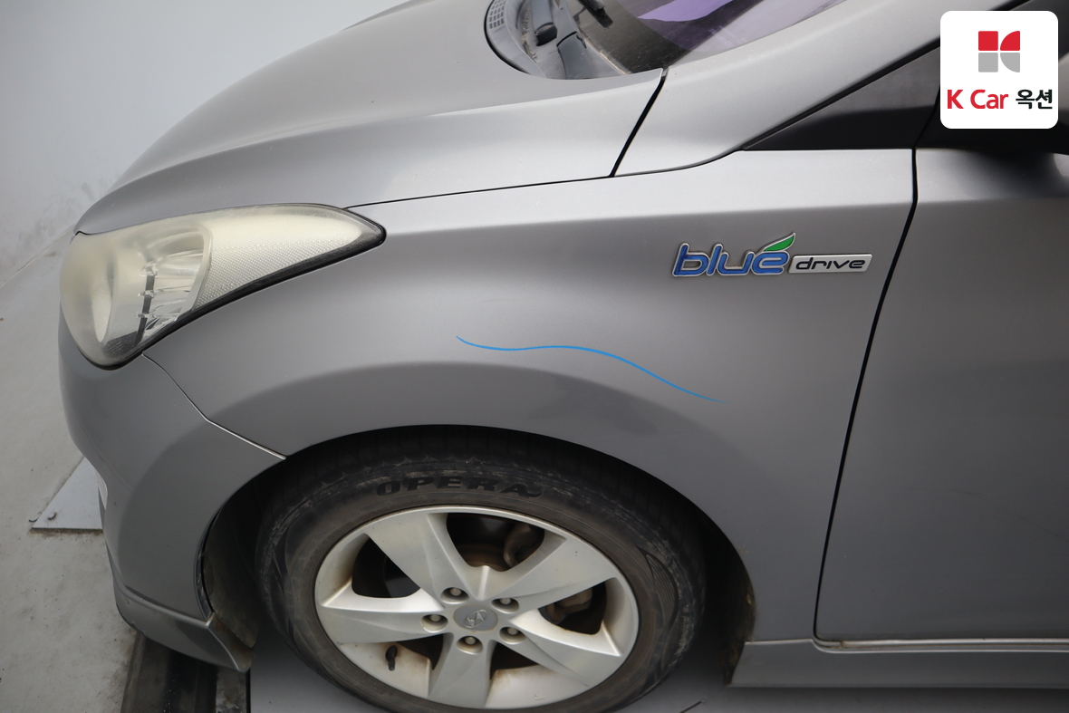 Hyundai Elantra 2012 - Image 37