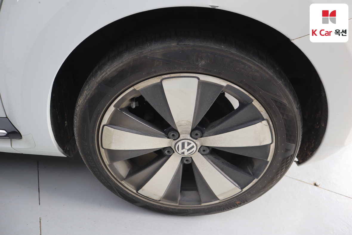 Volkswagen The Beetle - 43