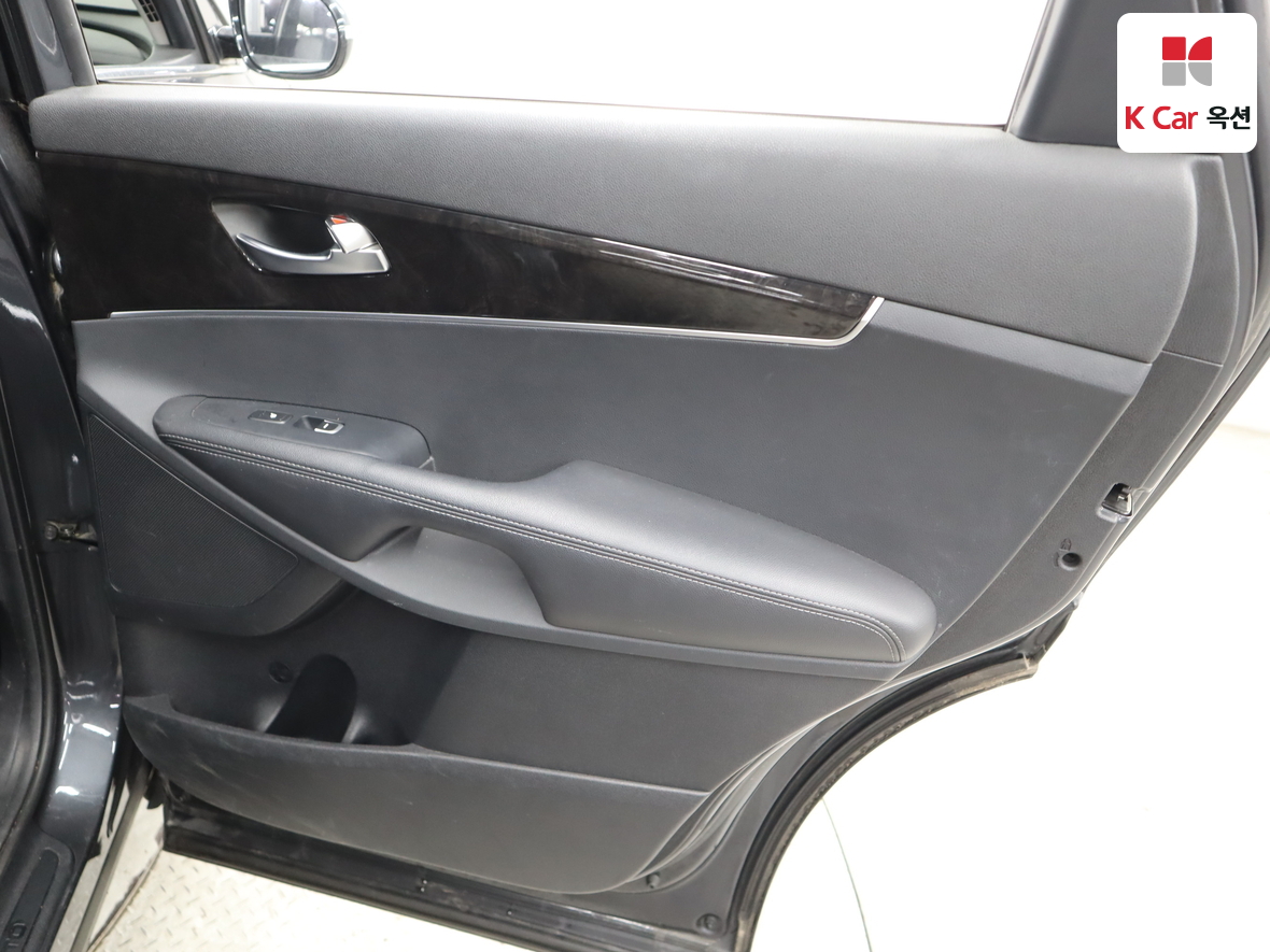 كيا سورينتو 2016 - صورة 27